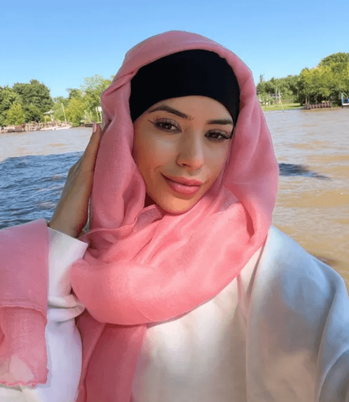 Amina, Arab OnlyFans creator