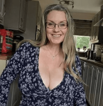 Glamgran56